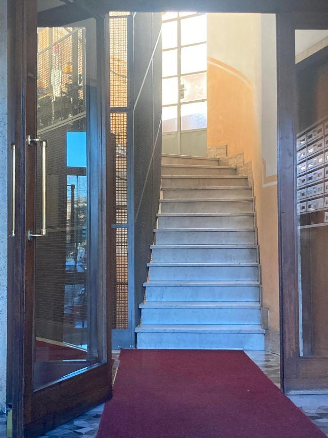 ミラノCity House Viale Murilloアパートメント エクステリア 写真