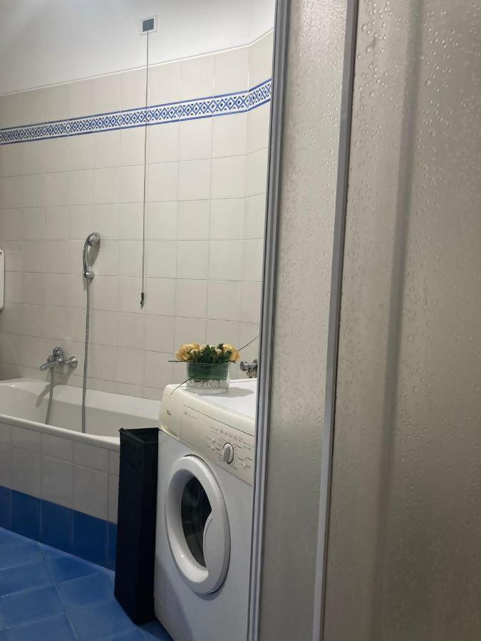 ミラノCity House Viale Murilloアパートメント エクステリア 写真